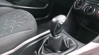 Peugeot 2008 1.6 e-HDI 68 kw , po1 Majiteli - 10