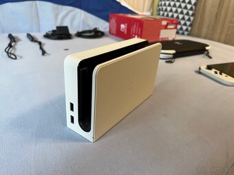 Nintendo Switch OLED, 256GB paměťová karta, obal, sklo - 10