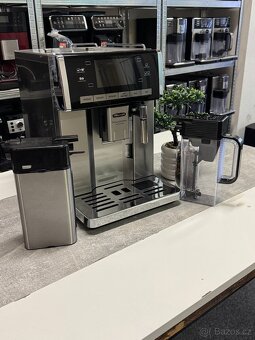 Kávovar DeLonghi PrimaDonna EXCLUSIVE ESAM6900.M - 10