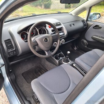 Honda Jazz 1,2i - Dovoz Rakousko. - 10