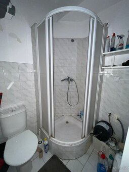 Prenecham pronajem garsonky ihned,spěchá. Kontakt pouze tel - 10