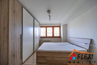 Pronájem částečné zařízeného bytu 2+kk s balkónem, 56,20 m², - 10