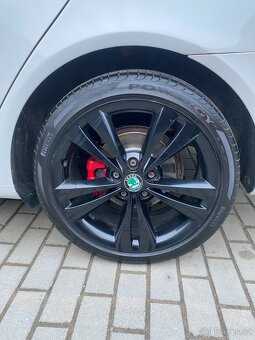 Škoda Octavia RS 2.0 TDI - 10