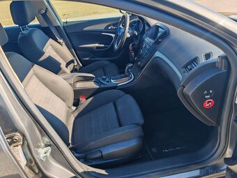 Opel Insignia - 10