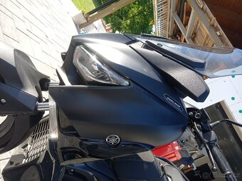 Yamaha X-Max Iron Max 125 - 10