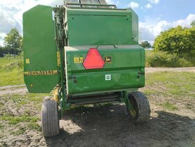 Svinovací lis John Deere 590 - 10
