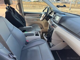 Chrysler voyager/volkswagen routan - 10