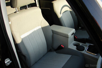 Jeep Cherokee 2.8 CRD 177PS LIMITED KLIMA 6-rychl - 10