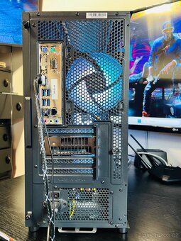 Herní pc Ryzen 5, 16GB DDR4, m.2 1TB SSD, RX 470 4GB Win 11 - 10