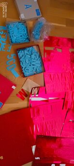 Za vše 49,-3sady nepoužité retro písmena a číslice - 10