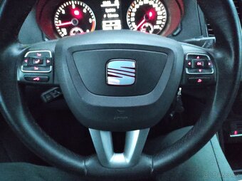 Seat Alhambra 2015, 103Kw, 2.0tdi. Pěkná - 10