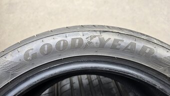 Letní pneu 235/45/17 Good Year - 10