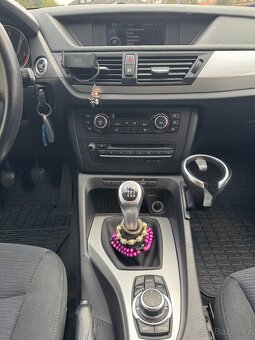 BMW X1 xDrive 18d - 10