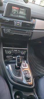 Bmw 220d Grand tourer - 10