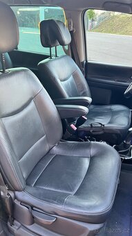 Renault Espace 7 míst 2011 - 10