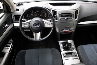 Elegantní a spolehlivý Subaru Outback z roku 2011 - 10