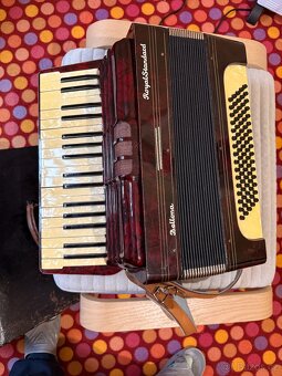 Akordeón BELLONA - 10
