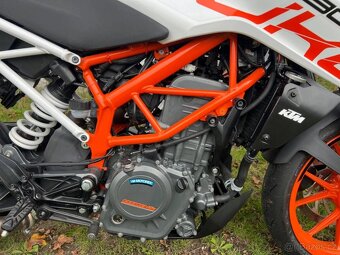 KTM 390 Duke - 10