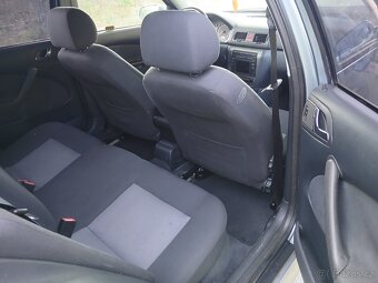 Škoda Octavia 1.9 TDI 66KW rok 2003 Business - 10