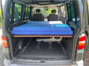 VW T5 Multivan startline 2.5 TDI 96kW, manual, motor BNZ - 10