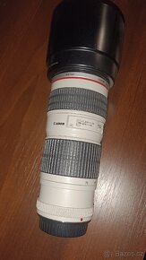 Fotoaparát s příslušenstvím - 10