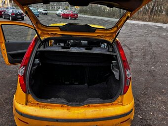 Fiat punto 1.2 2003 - 10