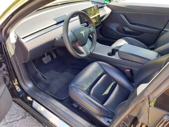 Prodám Tesla Model 3 Long Range 102300 KM, 75 kWh SOH 89% - 10