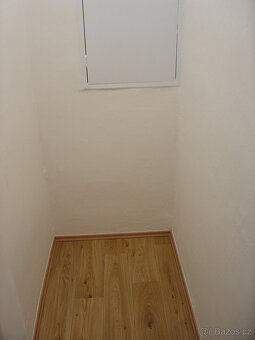 Pronájem bytu 4+kk/B, 121 m2, Praha 2, Vinohrady - BEZ KAUCE - 10