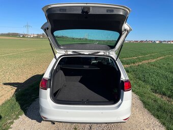 Volkswagen Golf VII 1,6 TDI,81kW,serv.kn.,STK 3/27 - 10