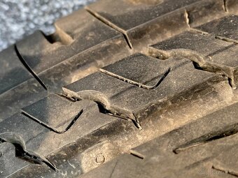 Letní pneu Barum Bravuris 185/65 R15 + disky - 10