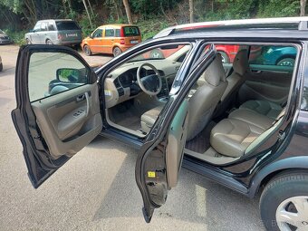 Volvo XC70 Cross Country 2.4D5, 4x4, rok 2005.... - 10