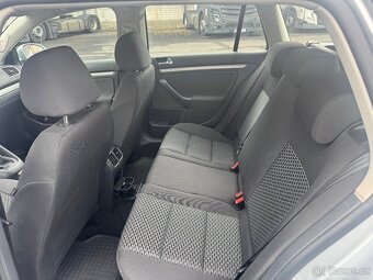 VW Golf VI 1.6 TDi COMBI MODEL 2012 MOŽNO NA SPLÁTKY - 10