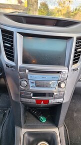 Subaru Outback V 2011 2.0 D - 10