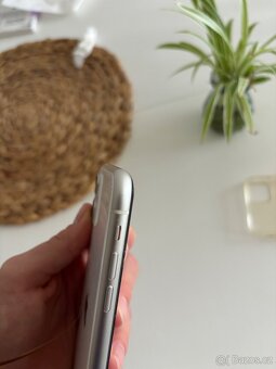Iphone 11 128gb bílý - 10
