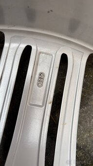 Originál Audi Pompei R19 - 10