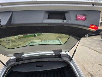 Mercedes Benz E300 V6 CDI Avandgarde 232kW - 10