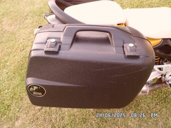 SUZUKI SV 650 - 10