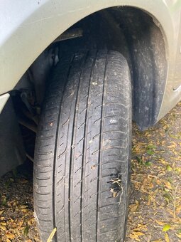 Prodám Peugeot 307, 1.6i, rok 2004, bez STK - 10