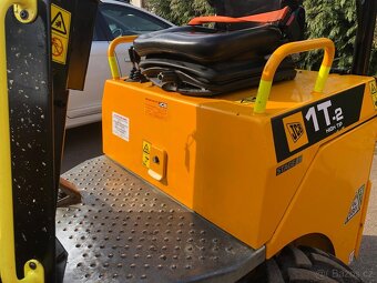 Prodám Kolový dumper JCB 1T - 2S5 - 10
