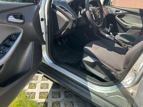 prodám Ford Focus Combi 1.6i - 10
