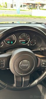 Jeep Wrangler 2.8 CRD Rubicon, 2013, manuál - 10