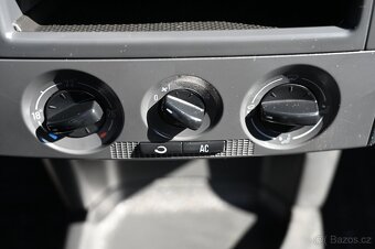 Škoda Fabia 1.4 16V 59KW Ambiente 5/2007 - 10
