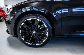 Škoda Superb Combi 2.0 TDi Sportline - 10