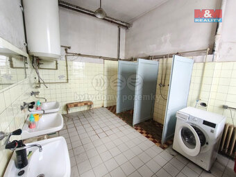 Prodej výrobního objektu, 1557 m², Ostrava, ul. U Řeky - 10