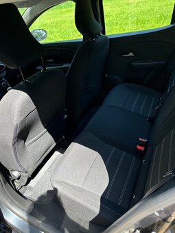 Dacia Sandero Stepway - 10