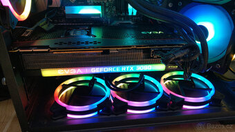 EVGA GeForce RTX 3090 FTW3 ULTRA GAMING 24 GB - 10