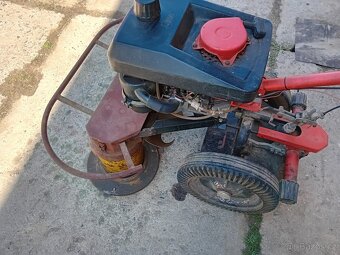 Dvoububnová sekačka Vari BDR700 - 10