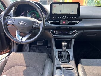 Hyundai i30 1.5-FASTBACK-AUTOMAT-MHEV - 10
