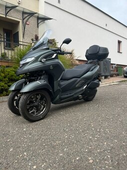 Maxi skútr Yamaha Tricity 300 - 10