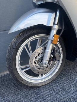 Honda SH 150i ABS - 10